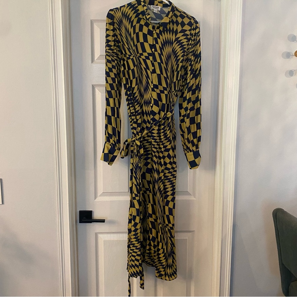 Black and Gold Long Sleeve Bodycon Dress